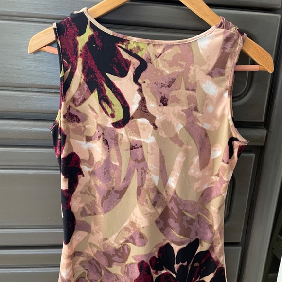 Calvin Klein sleeveless top size small - Picture 2 of 9